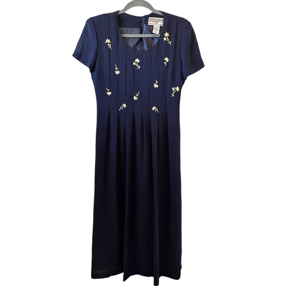 Vintage Cottagecore Women’s Navy With Yellow Embroidered Floral 4 P Dress